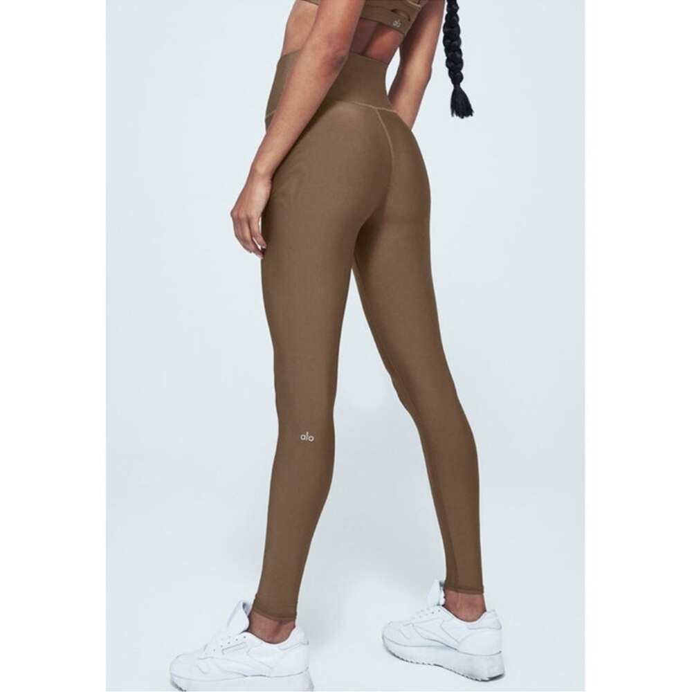 Alo High Waist Airlift Leggings Full Length (28”) - Picture 3 of 8